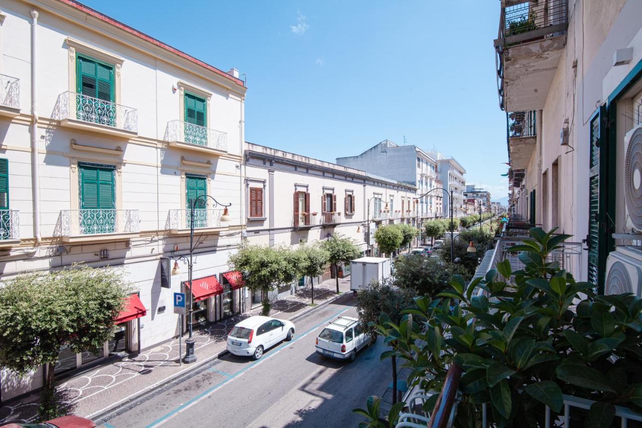 Pompei Plaza Bed & Breakfast ภายนอก รูปภาพ